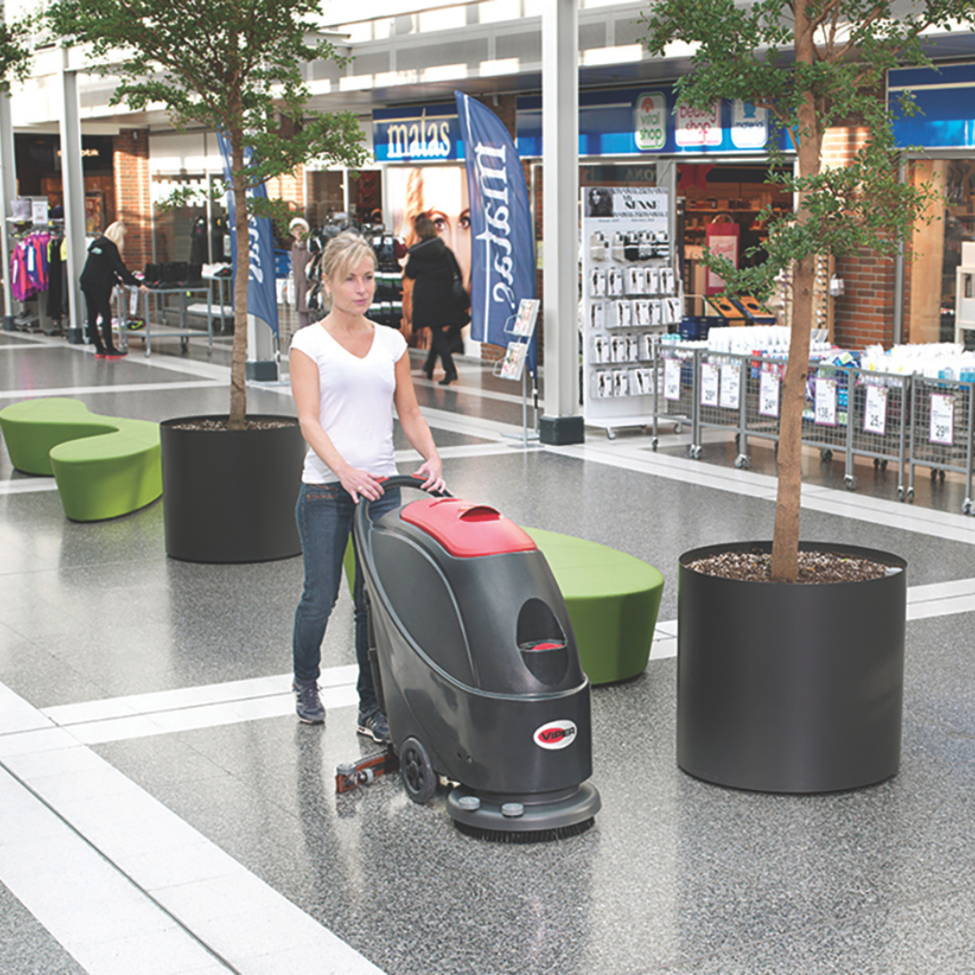 NILFISK Viper AS430C Scrubber Dryer